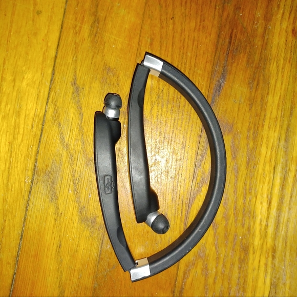 Wireless Bluetooth headphones - Picture 3 of 3